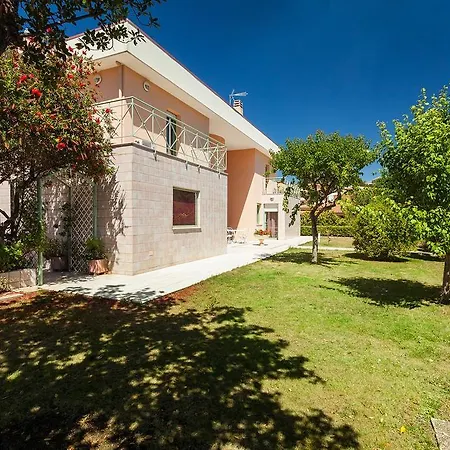 Ferrara Sardegna Villa Capoterra