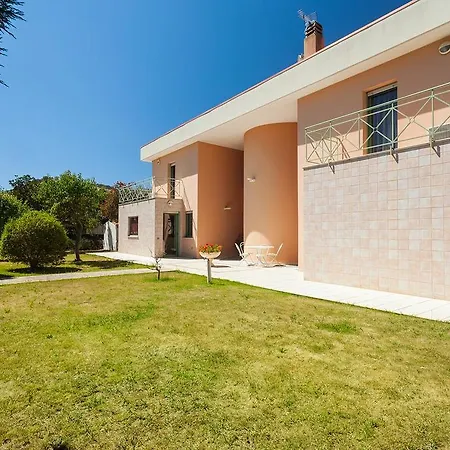 Ferrara Sardegna * Capoterra