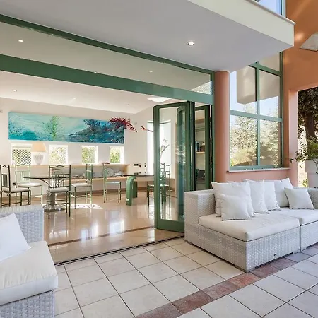 Ferrara Sardegna Villa Capoterra